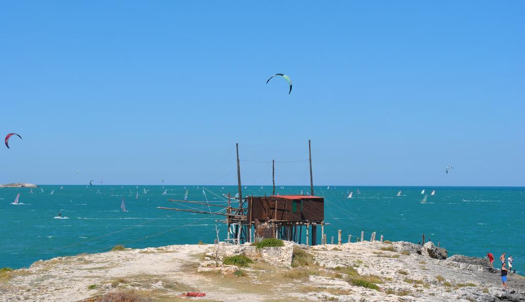 Camping Village Baia Falcone Vieste Exterior foto